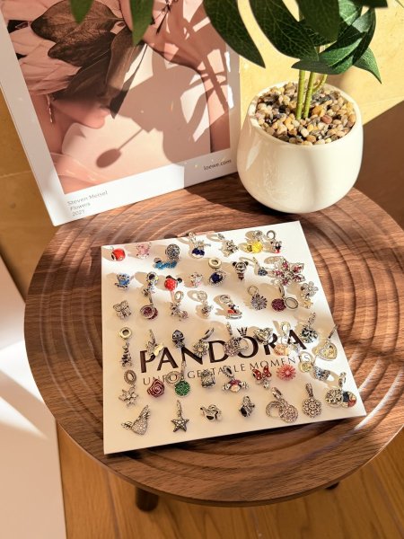 تشكيلة تشارمز PAND💍RA