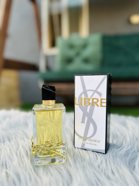 عطر ليبرا الفاتح